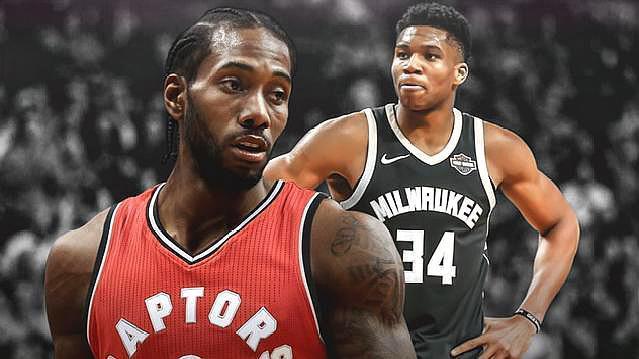 这位前锋的跑动太勤快了（这名前锋的跑动十分积极）