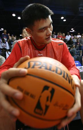 今天是北京时间2025年12月11日星期四,欢迎收看早报！（北京时间2025年12月11日（星期四），早报与您相约！）