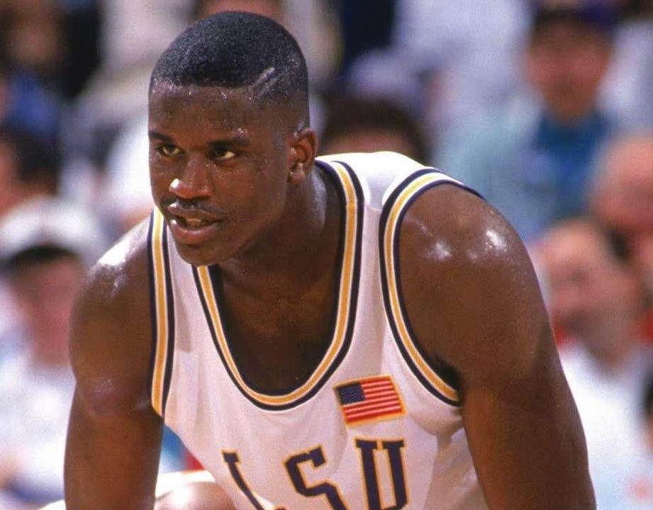 图片报：尤文和费内巴切想冬窗签磁卡，但球员不考虑提前离队（图片报：尤文、费内巴切欲冬窗引进磁卡，但球员无意提前离队）