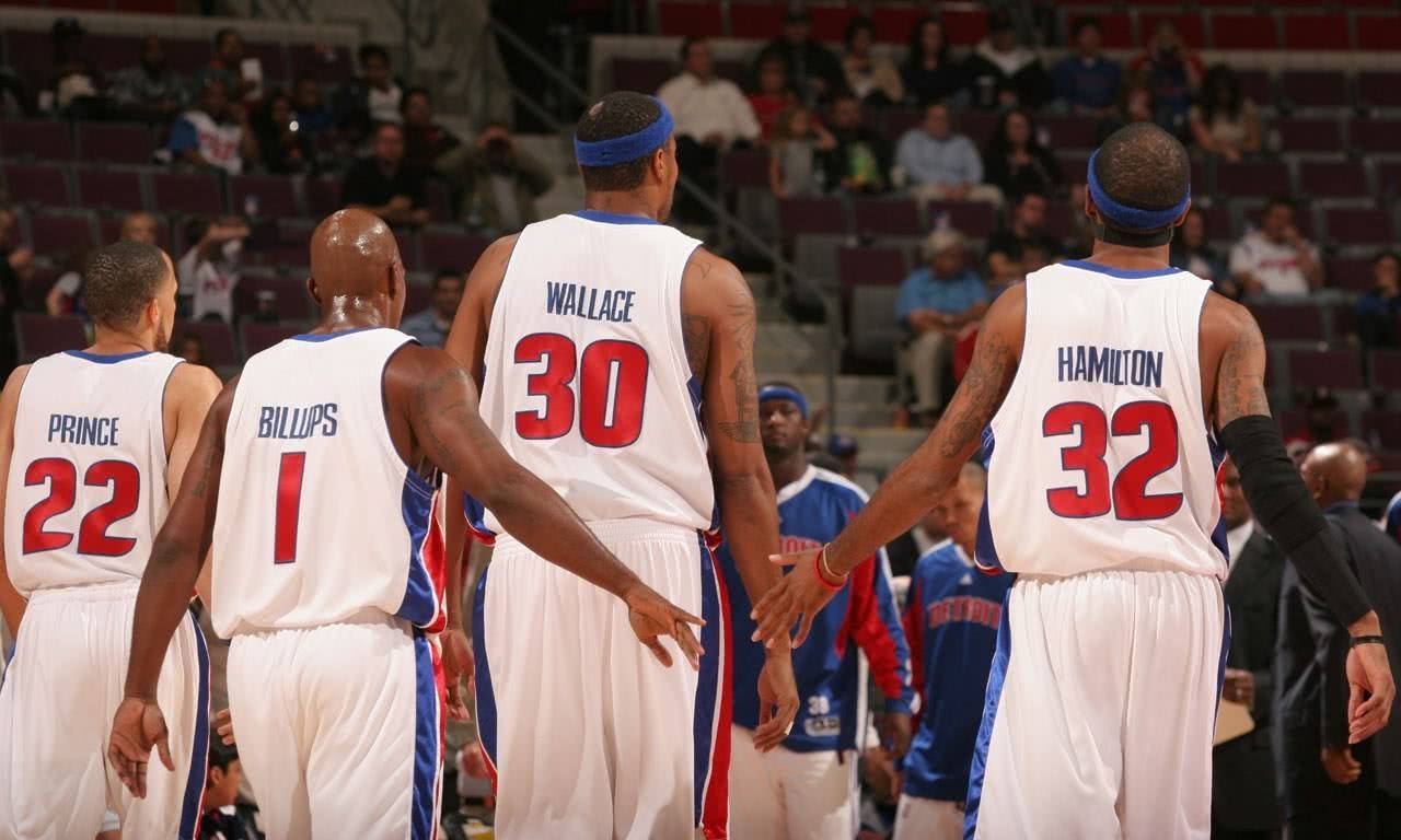 NBA新秀观察：状元秀首场表现,（状元首秀观察：NBA新秀第一战表现）