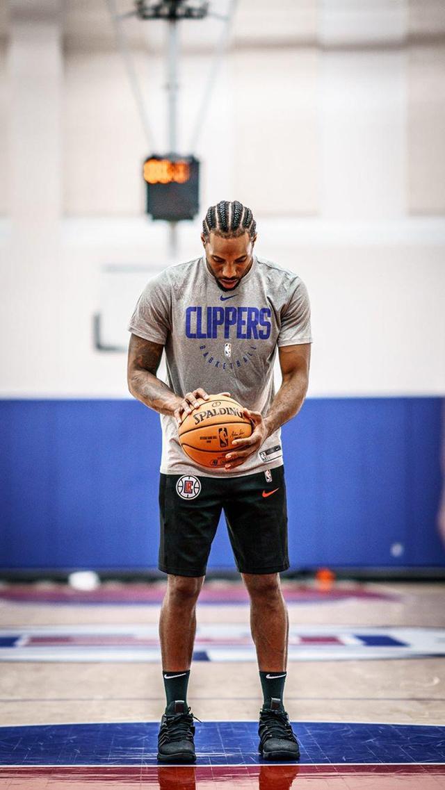 本赛季阿根廷球员欧冠参与进球榜：阿尔瓦雷斯6粒居首（阿尔瓦雷斯6球领跑本赛季阿根廷球员欧冠参与进球榜）